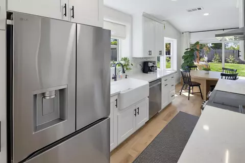 Kitchen - 9532 Central Ave, Folsom, CA 95630 photo 2 of 6