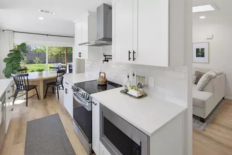 Kitchen - 9532 Central Ave, Folsom, CA 95630 photo 6 of 6