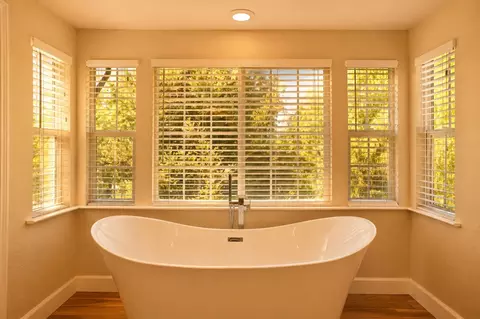 Bath - 2764 Redbridge Rd, Tracy, CA 95377 photo 1 of 5