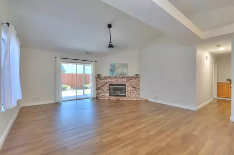 Living - 1728 Nighthawk Way, Modesto, CA 95358 photo 4 of 5