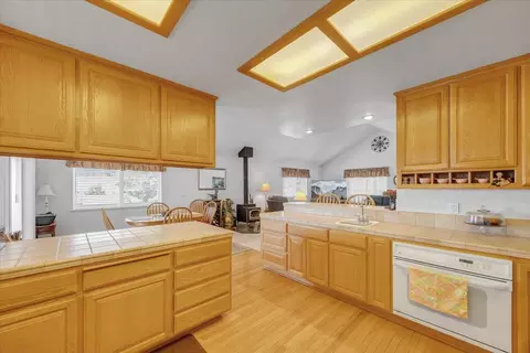 Kitchen - 723 Mother Shipton, Copperopolis, CA 95228 photo 8 of 8