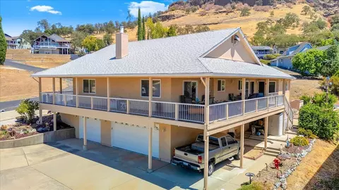 Exterior - 723 Mother Shipton, Copperopolis, CA 95228 photo 4 of 23