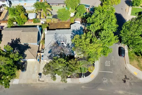 View/Area - 536 Clover Ave, Patterson, CA 95363 photo 2 of 9