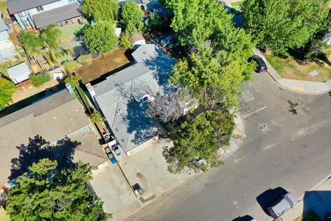 View/Area - 536 Clover Ave, Patterson, CA 95363 photo 3 of 9
