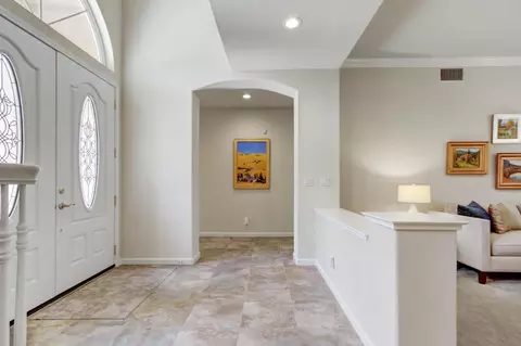 Entry Way - 5415 Rogers St, Davis, CA 95618 photo 3 of 10