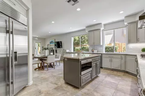 Kitchen - 5415 Rogers St, Davis, CA 95618 photo 7 of 11