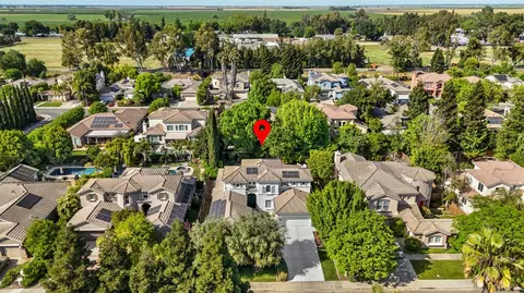 View/Area - 5415 Rogers St, Davis, CA 95618 photo 5 of 6