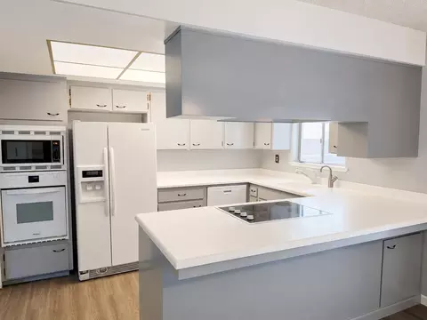 Kitchen - 908 Kevin Ct, Modesto, CA 95350 photo 2 of 3
