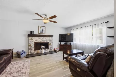 Living - 5105 Martin Way, Carmichael, CA 95608 photo 1 of 2