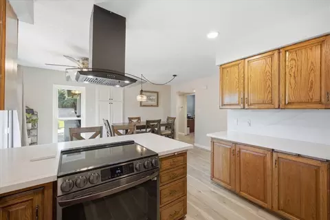 Kitchen - 5105 Martin Way, Carmichael, CA 95608 photo 4 of 4