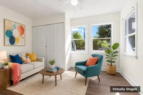 Living - 804 Spruce St, Gridley, CA 95948 photo 4 of 7