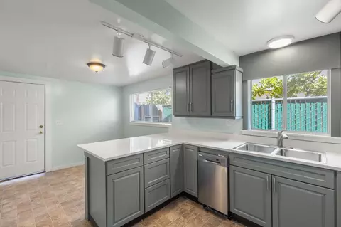 Kitchen - 804 Spruce St, Gridley, CA 95948 photo 5 of 10