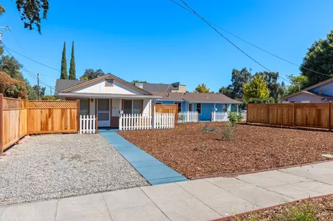 Exterior - 804 Spruce St, Gridley, CA 95948 photo 2 of 4