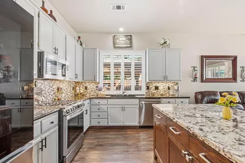 Kitchen - 3337 Matalea Ct, Modesto, CA 95355 photo 2 of 3
