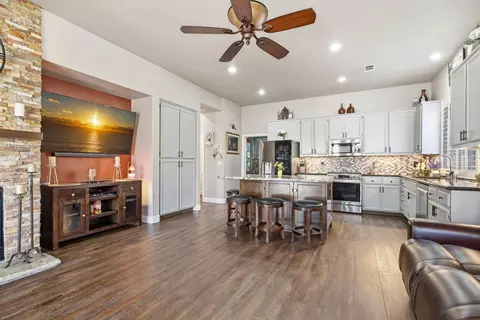 Kitchen - 3337 Matalea Ct, Modesto, CA 95355 photo 3 of 3