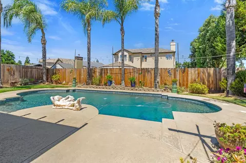 Exterior - 3337 Matalea Ct, Modesto, CA 95355 photo 6 of 8