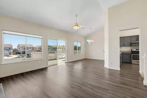 Living - 2413 Halyard Way, Discovery Bay, CA 94505 photo 5 of 9