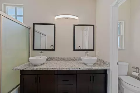 Bath - 2413 Halyard Way, Discovery Bay, CA 94505 photo 4 of 6