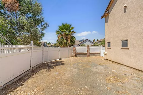 Exterior - 2413 Halyard Way, Discovery Bay, CA 94505 photo 12 of 14