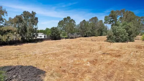 1145 Ella Ave, Olivehurst, CA 95961 photo 11