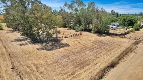 1145 Ella Ave, Olivehurst, CA 95961 photo 6
