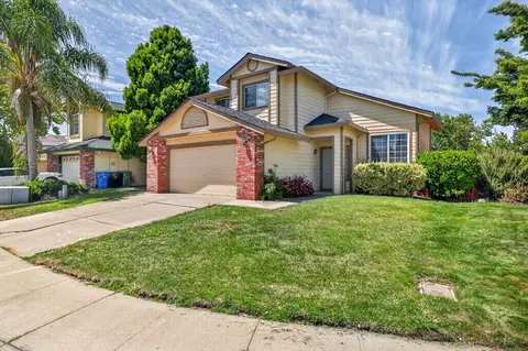 6111 Laguna Vale Way, Elk Grove, CA 95758