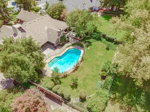View/Area - 27298 El Macero, El Macero, CA 95618 photo 6 of 11