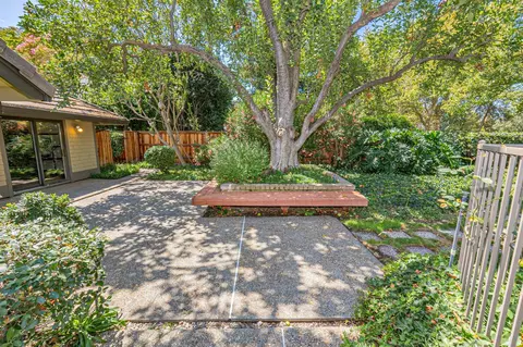 Exterior - 27298 El Macero, El Macero, CA 95618 photo 6 of 11