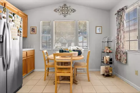Dining - 3140 Corbett Ln, Tracy, CA 95376 photo 3 of 3