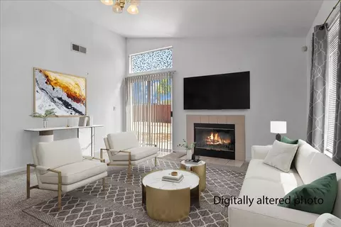 Living - 3140 Corbett Ln, Tracy, CA 95376 photo 2 of 3