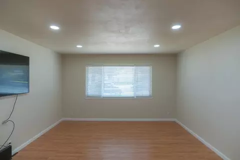 Living - 2617 Agnes Way, Merced, CA 95340 photo 4 of 4