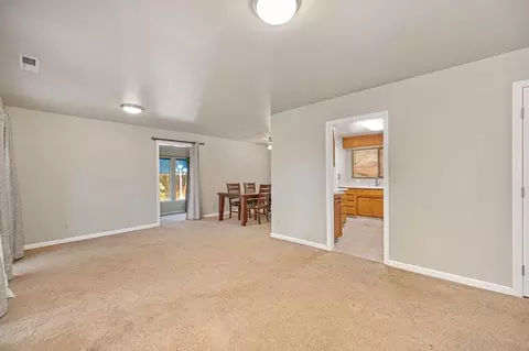 Living - 18251 W Clinton Rd, Jackson, CA 95642 photo 5 of 6