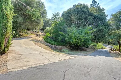 Exterior - 18251 W Clinton Rd, Jackson, CA 95642 photo 3 of 15