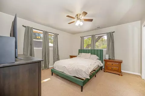 Bedroom - 18251 W Clinton Rd, Jackson, CA 95642 photo 3 of 5