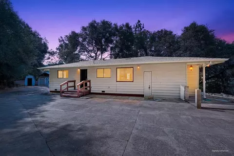 Exterior - 18251 W Clinton Rd, Jackson, CA 95642 photo 8 of 15