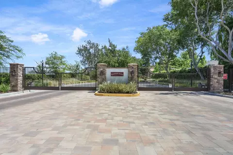 View/Area - 779 New Haven Dr, Tracy, CA 95377 photo 2 of 5
