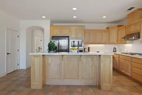 Kitchen - 779 New Haven Dr, Tracy, CA 95377 photo 2 of 8