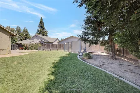 Exterior - 2765 Oak St, Sutter, CA 95982 photo 9 of 13