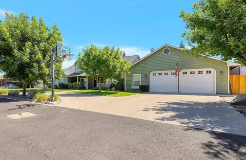 Exterior - 2765 Oak St, Sutter, CA 95982 photo 3 of 13
