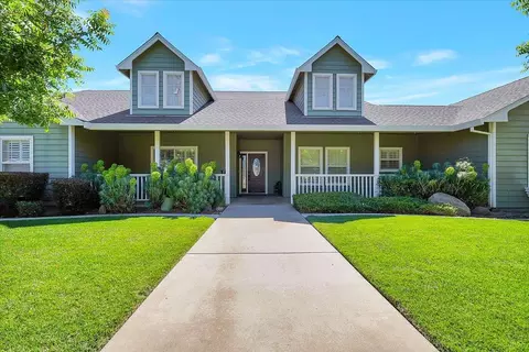 Exterior - 2765 Oak St, Sutter, CA 95982 photo 2 of 13