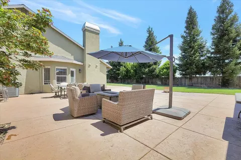 Exterior - 2765 Oak St, Sutter, CA 95982 photo 7 of 13