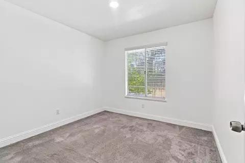 Bedroom - 5127 Gibbons Dr, Carmichael, CA 95608 photo 9 of 10