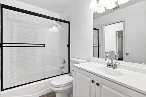 Bath - 5127 Gibbons Dr, Carmichael, CA 95608 photo 1 of 4