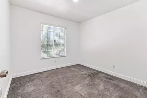 Bedroom - 5127 Gibbons Dr, Carmichael, CA 95608 photo 7 of 10