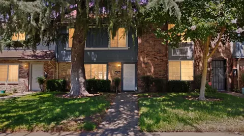 Exterior - 5127 Gibbons Dr, Carmichael, CA 95608 photo 2 of 11