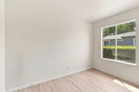 Bedroom - 475 Peerless Way #6, Tracy, CA 95376 photo 1 of 5