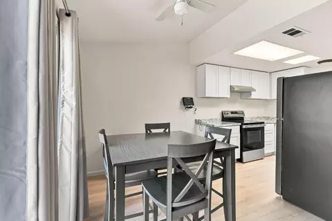 Dining - 475 Peerless Way #6, Tracy, CA 95376 photo 3 of 5