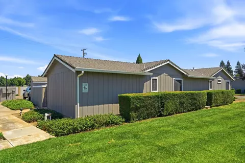 Exterior - 475 Peerless Way #6, Tracy, CA 95376 photo 4 of 6