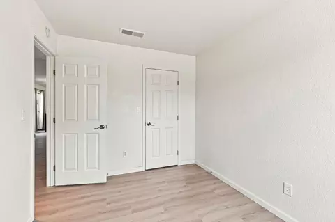 Bedroom - 475 Peerless Way #6, Tracy, CA 95376 photo 2 of 5
