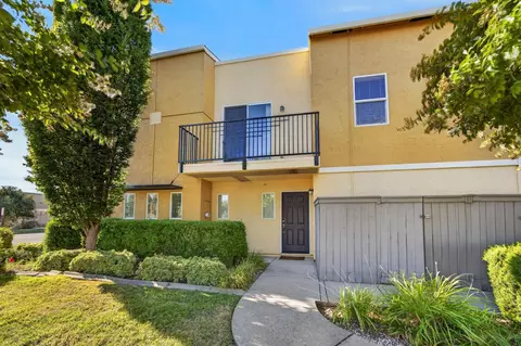 3188 Bridgeway Dr, Rancho Cordova, CA 95670